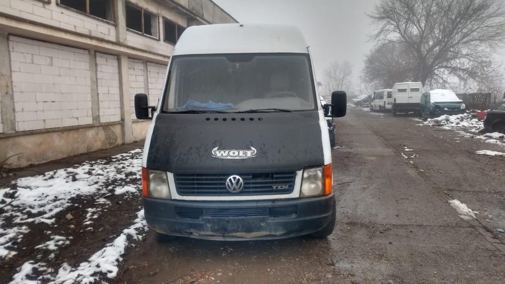 Dezmembram VW LT 35,an fabricatie 2000,tip motor ANJ,80 kw/109 cp