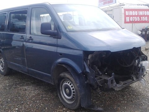 Dezmembram VW T5 - 2.5 diesel