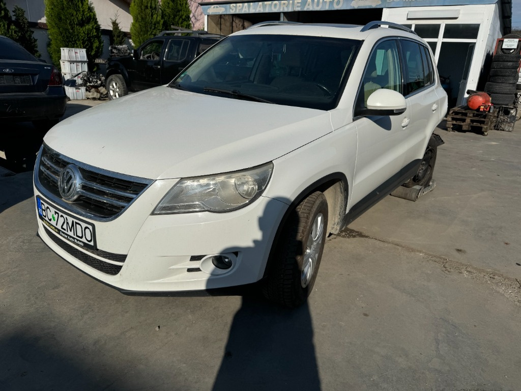 Dezmembram Vw Tgiuan 1.4 tsi BWK an fabr 2009 4x4