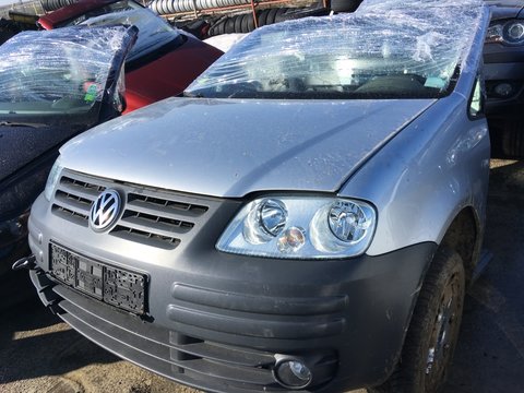 Dezmembram VW TOURAN 1.9 TDI BJB