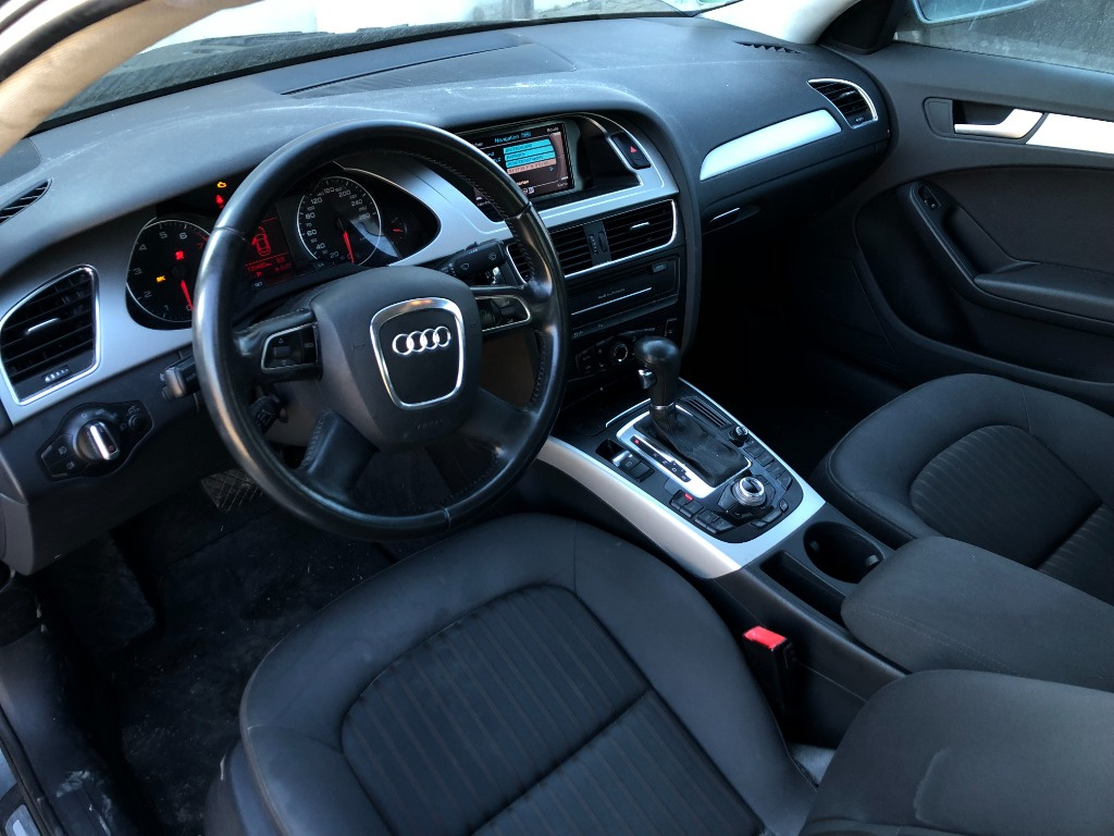 Dezmembrari AUDI A4 B8 1.8 TFSI AN 2011 