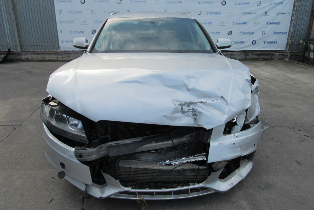 Dezmembrari Audi A4 B8 2.0TDI 2010