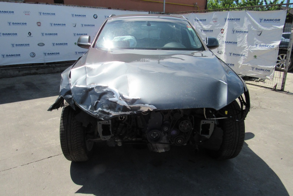 Dezmembrari Audi Q5 2.0TDI din 2011