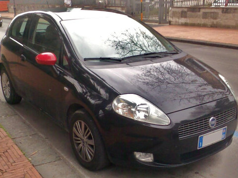 Dezmembrari auto Fiat Grande Punto 1999-2010