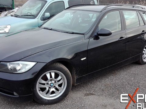 Dezmembrari BMW 320d E91