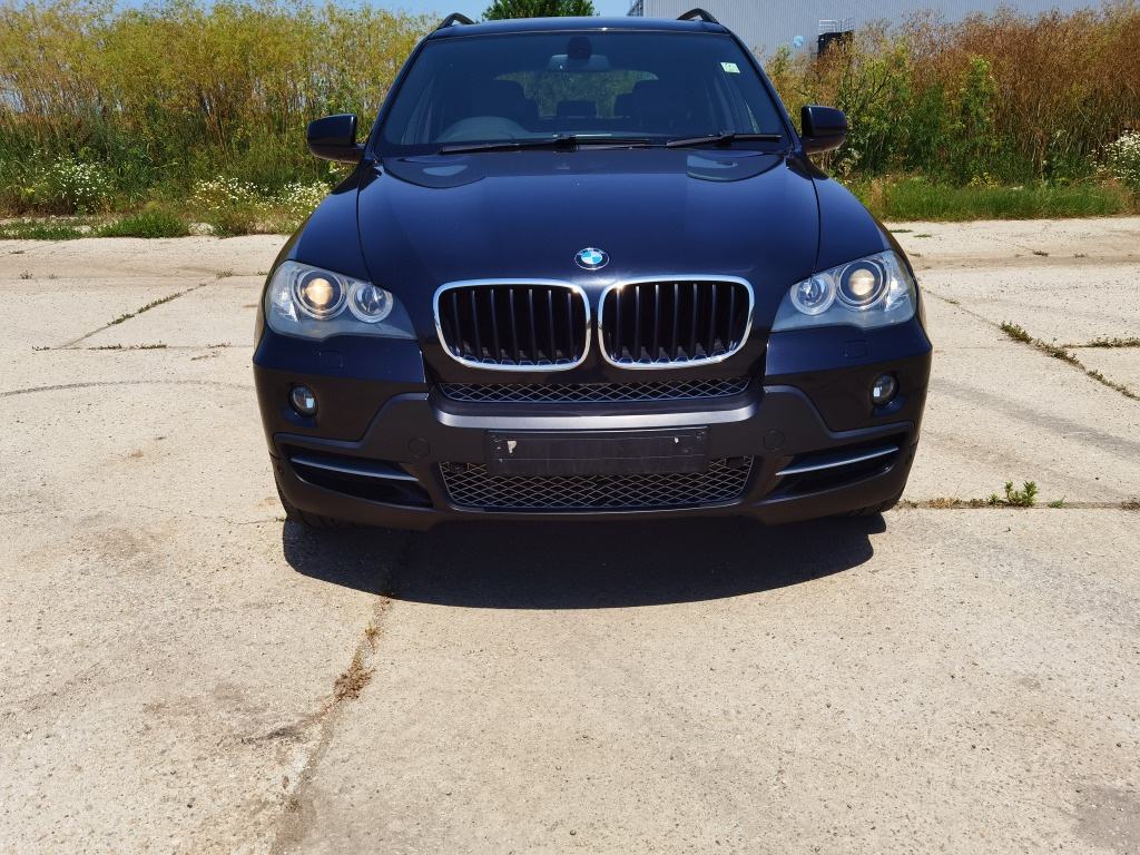 Dezmembrari bmw x5 e70 3.0 d 235cp