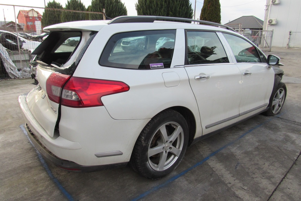 Dezmembrari Citroen C5 2.0 hdi 2012