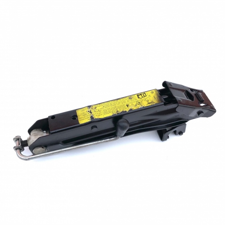 Dezmembrari Cric Oe Volkswagen Caddy 3 2004-2015 2K0011031B