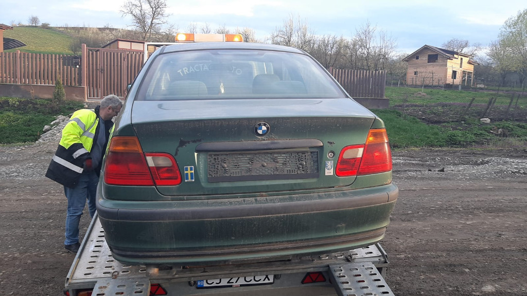 Dezmembrari/dezmembrari BMW 320D E46 an 