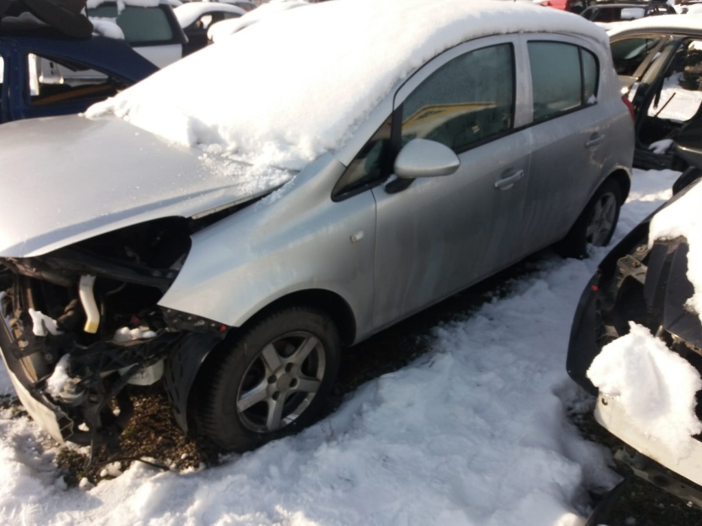 Dezmembrari dezmembrez piese auto Opel corsa 2008 