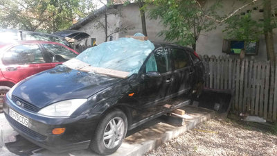 Dezmembrari Ford Focus 1.8 Tdci an 2003 115cp