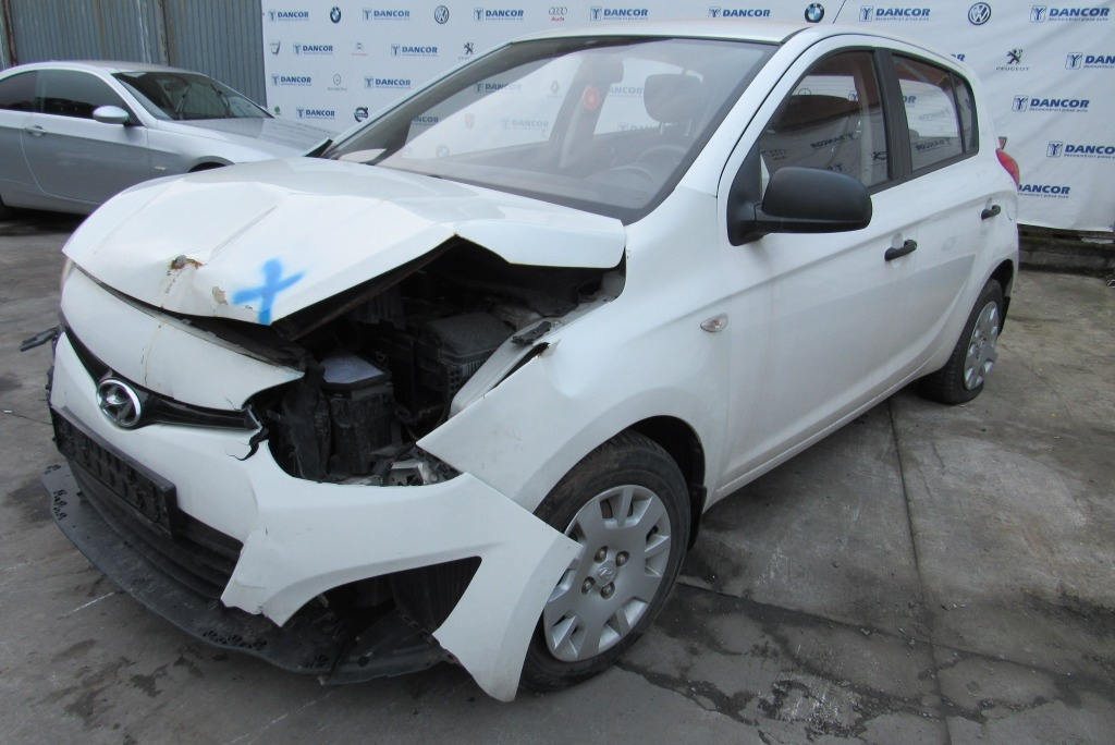 Dezmembrari Hyundai i20 1.2i din 2012