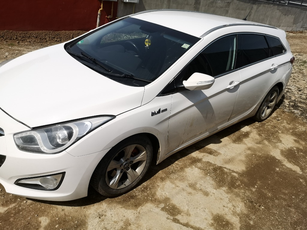 Dezmembrari Hyundai i40 1.7 CRDI