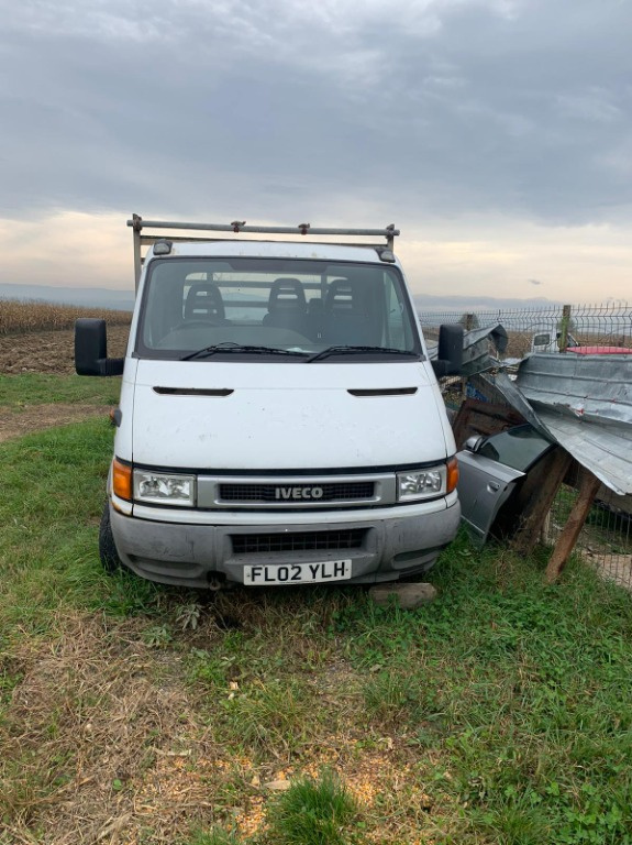 Dezmembrari IVECO DAILY 2, 3 1998-2006 2.8, 3.0, 2.3 EURO 3