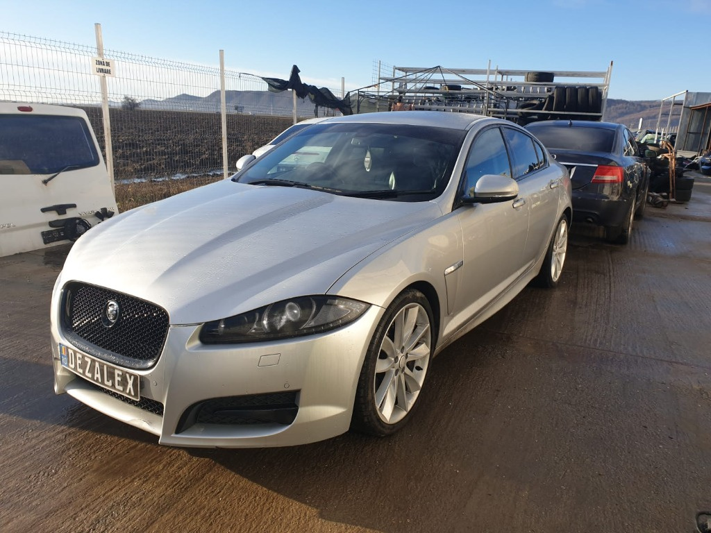 Dezmembrari Jaguar XF-S 2013 3.0 275hp facelift