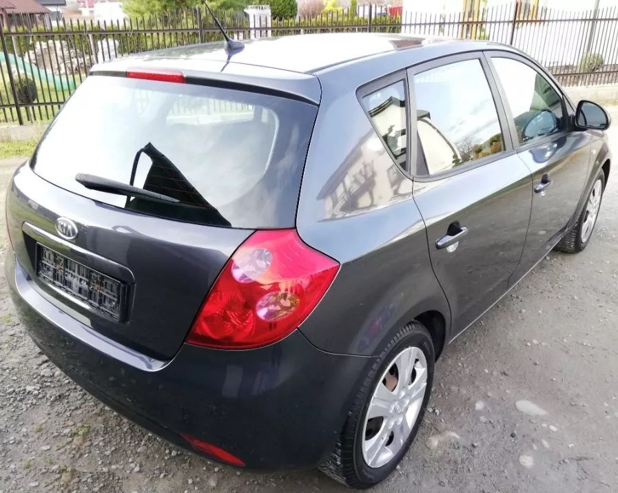 Dezmembrari Kia Ceed, an 2008