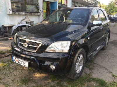 Dezmembrari Kia Sorento 2.5 CRDi 2002-2008