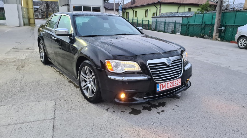 Dezmembrari Lancia Thema 300c motorizare 3.0 anul 2015 diesel