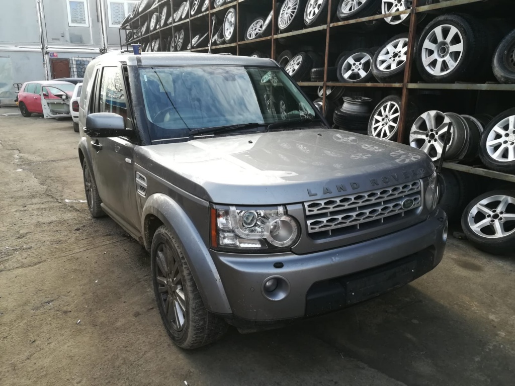Dezmembrari Land Rover Discovery 4 2012 3.0 diesel TotalDez
