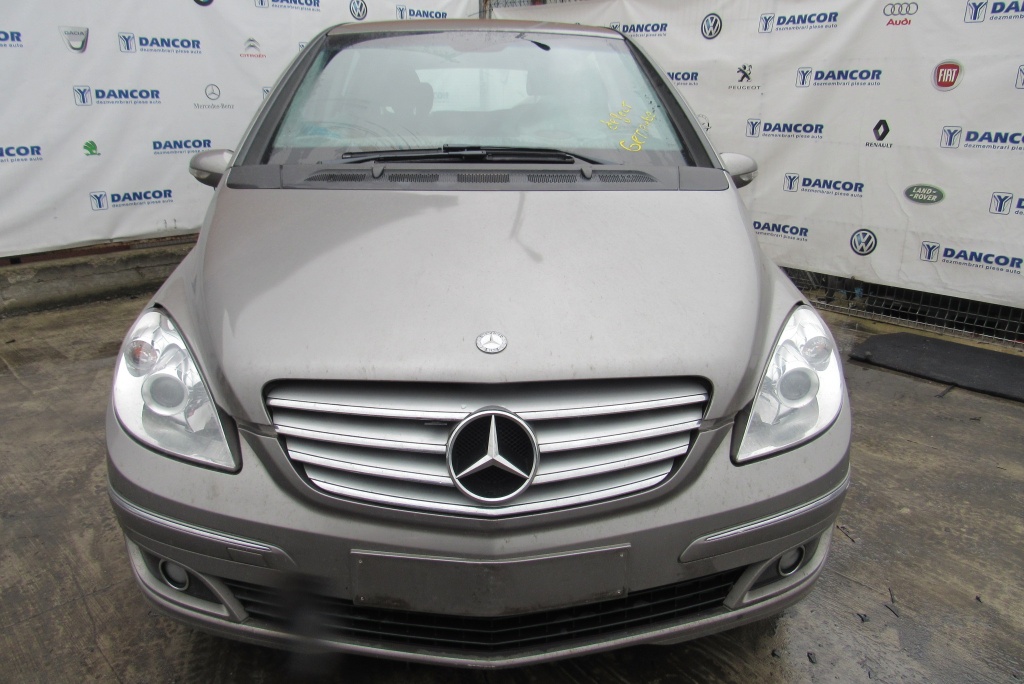 Dezmembrari Mercedes B180 2.0CDI din 2006