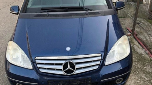 Dezmembrari Mercedes-Benz A150 W169 FACE