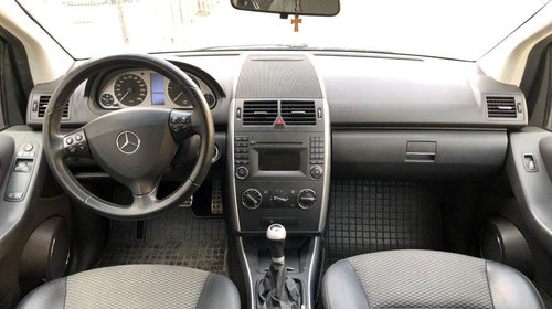 Dezmembrari Mercedes-Benz A170 W169 FACE