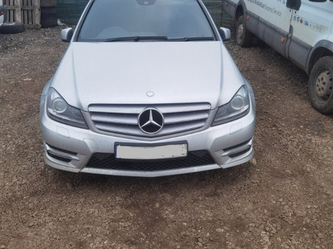 Dezmembrari Mercedes c200 cdi w204 facelift