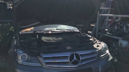 Dezmembrari Mercedes C250 CDI 4-Matic w2