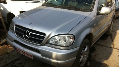 dezmembrari mercedes ml 270 cdi