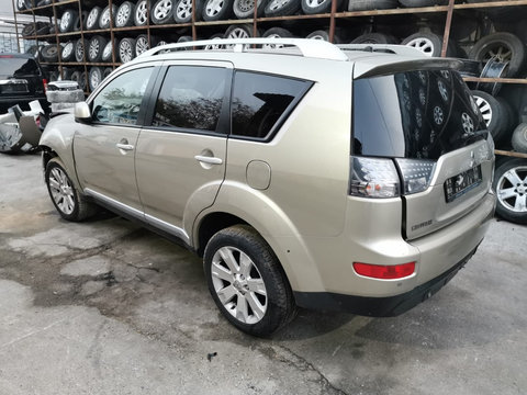 Dezmembrari Mitsubishi Outlander 2.2 manual 2008