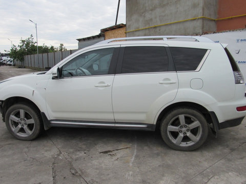 Dezmembrari Mitsubishi Outlander 2.2Di-D din 2010