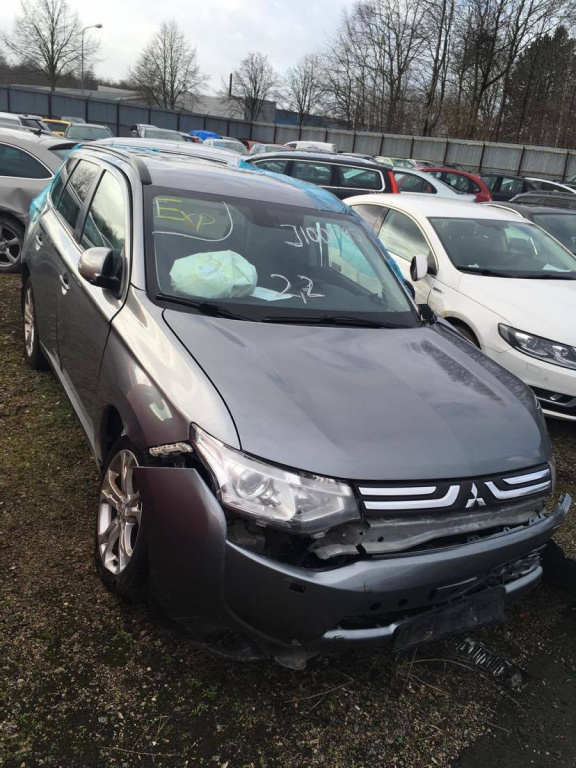 Dezmembrari Mitsubishi Outlander 3 2013 2014 2015 2016