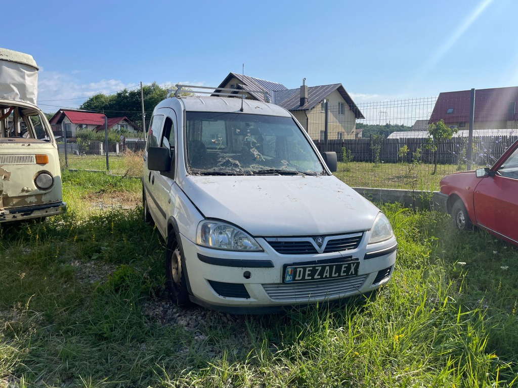 Dezmembrari Opel Combo Diesel