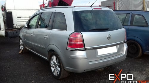 Dezmembrari Opel Zafira B