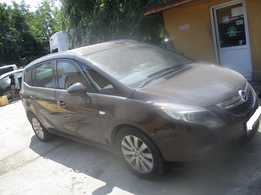 Dezmembrari Opel Zafira C 2.0 cdti 2014