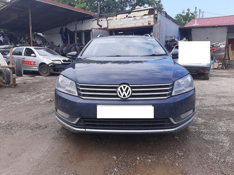 Dezmembrari Passat B7 combi 2.0 CFFB, albastru LH5X- cutie NFU