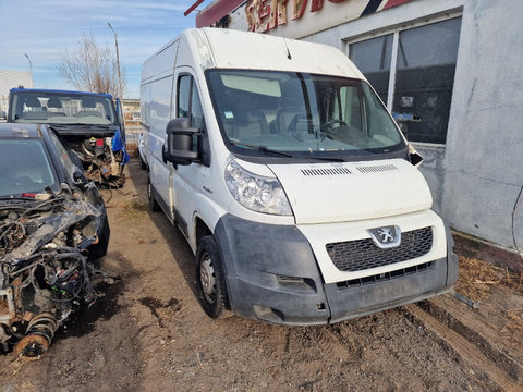 Dezmembrari Peugeot Boxer 2.2D, an 2009, euro 4