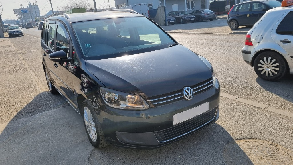 Dezmembrari piese auto VW Touran 1.6 CAY