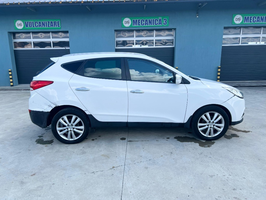 Dezmembrari piese Hyundai IX35 2.0 CRDI 