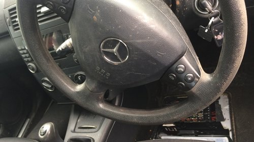 Dezmembrari piese Mercedes A150 W169