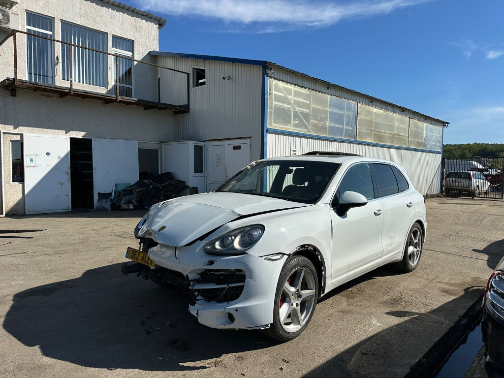 Dezmembrari Porsche Cayenne