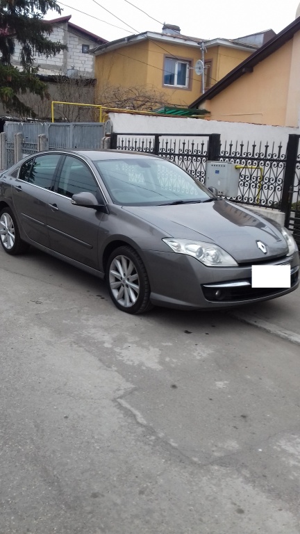 Dezmembrari Renault Laguna 3 2.0 DCI M9R 2008