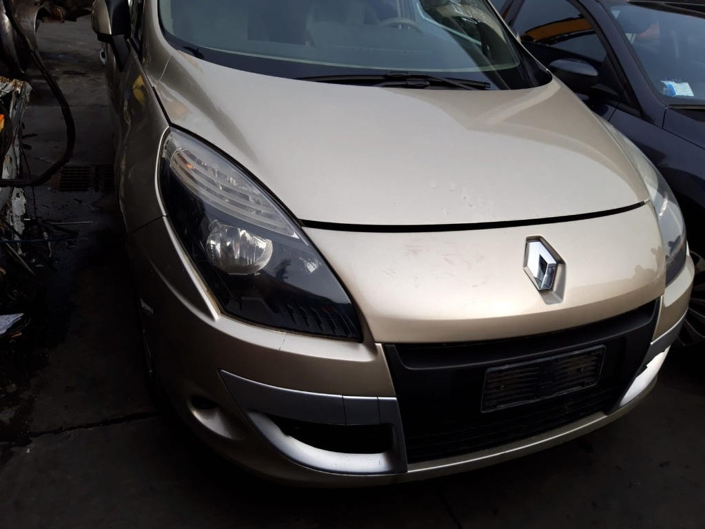 Dezmembrari renault scenic 3 an 2012 1,5 dci 1,9 dci 2,0 dci