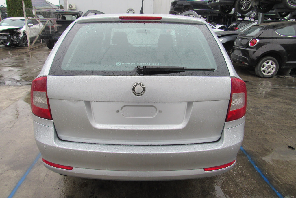 Dezmembrari Skoda Octavia 2, 1.6 tdi 201
