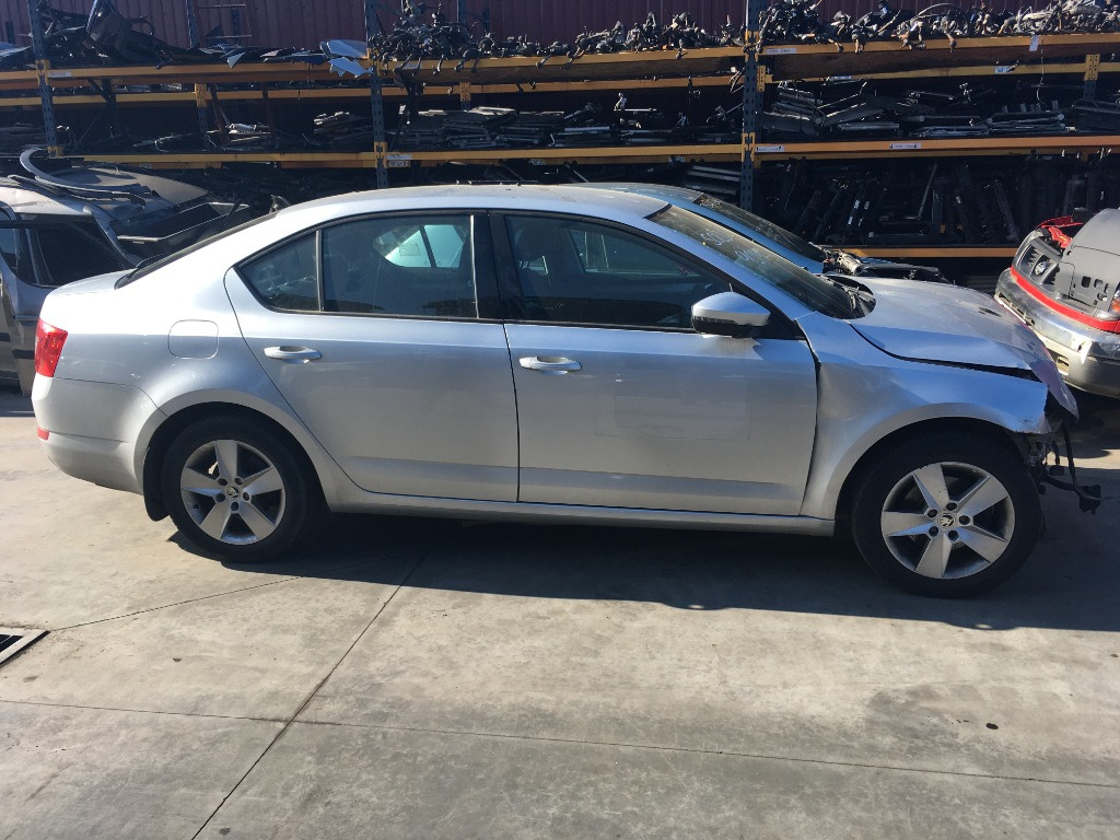 Dezmembrari Skoda Octavia 3 2013 Hatchback 1.6 TDI