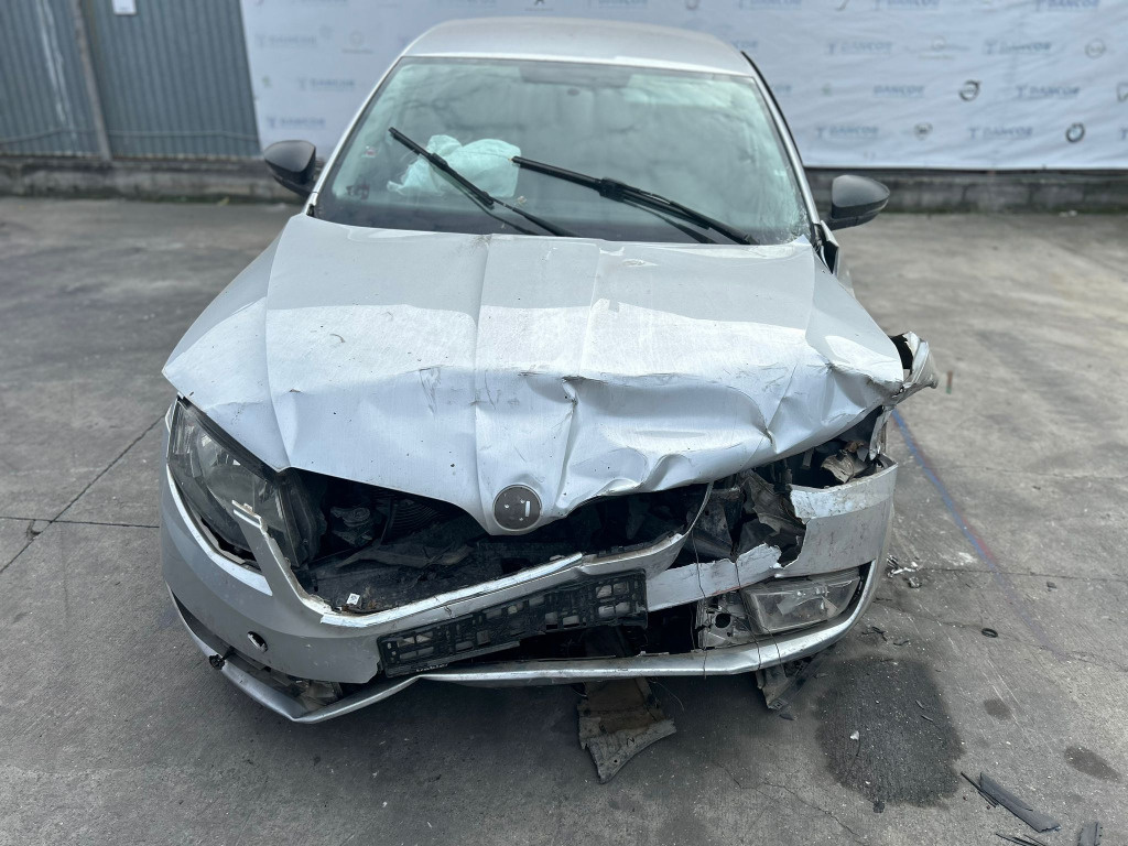 DEZMEMBRARI SKODA OCTAVIA 3 MOTOR 1.6 tdi CLHA 77KW-105CP EURO 5 AN 2014