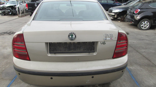 Dezmembrari Skoda Superb 1.9 tdi 2004