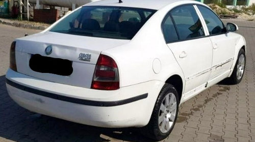 Dezmembrari Skoda Superb 1.9 tdi, an 200