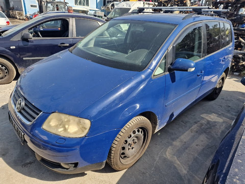 Dezmembrari Touran 1.9 tdi, euro 4, an 2004 AVQ