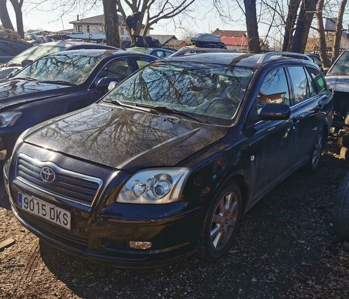 Dezmembrari Toyota Avensis 2.2 Dcat 177 cai 2005